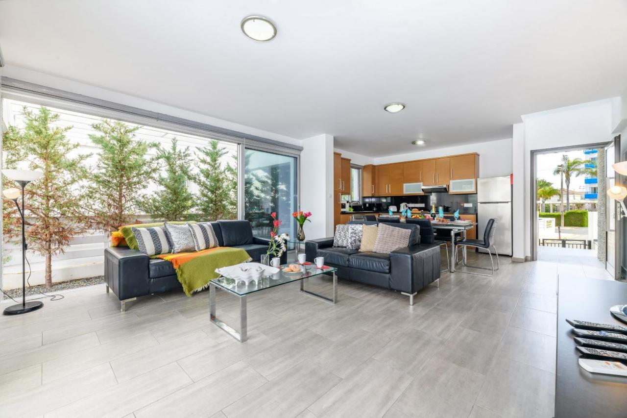 Blue Pelagos Villa Protaras Zewnętrze zdjęcie