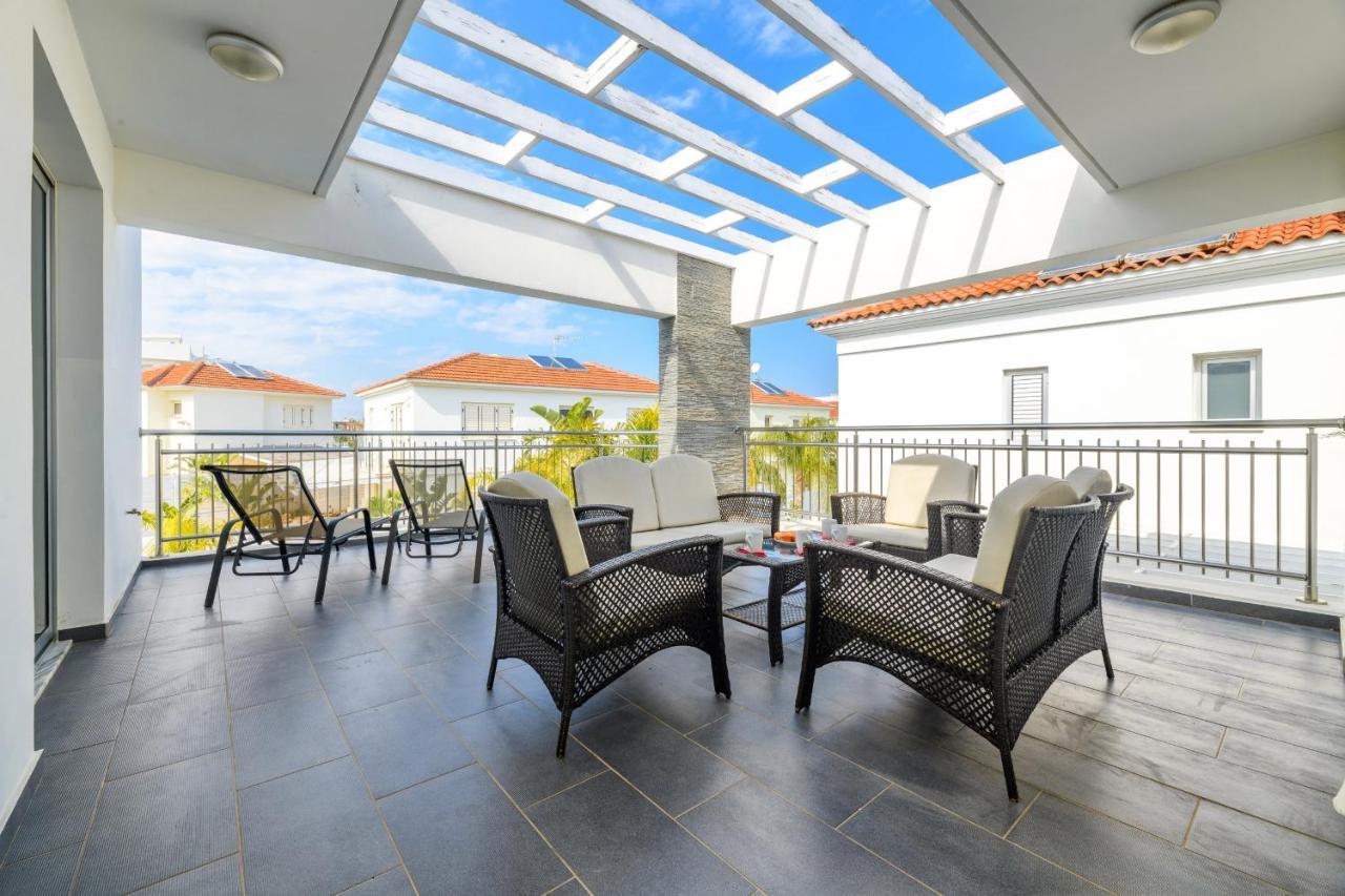 Blue Pelagos Villa Protaras Zewnętrze zdjęcie